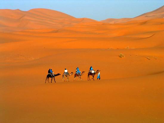 Marrakech Maroc dune déserts caravane