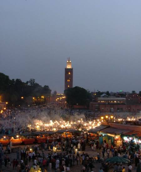 Marrakech Maroc nuit église lieu cultes villes