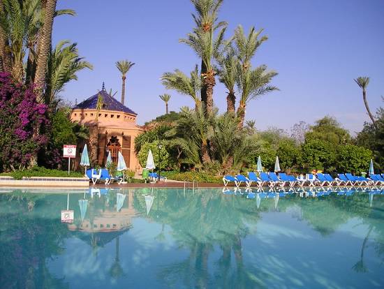 Marrakech Maroc piscine palmier mer lumiere hotel